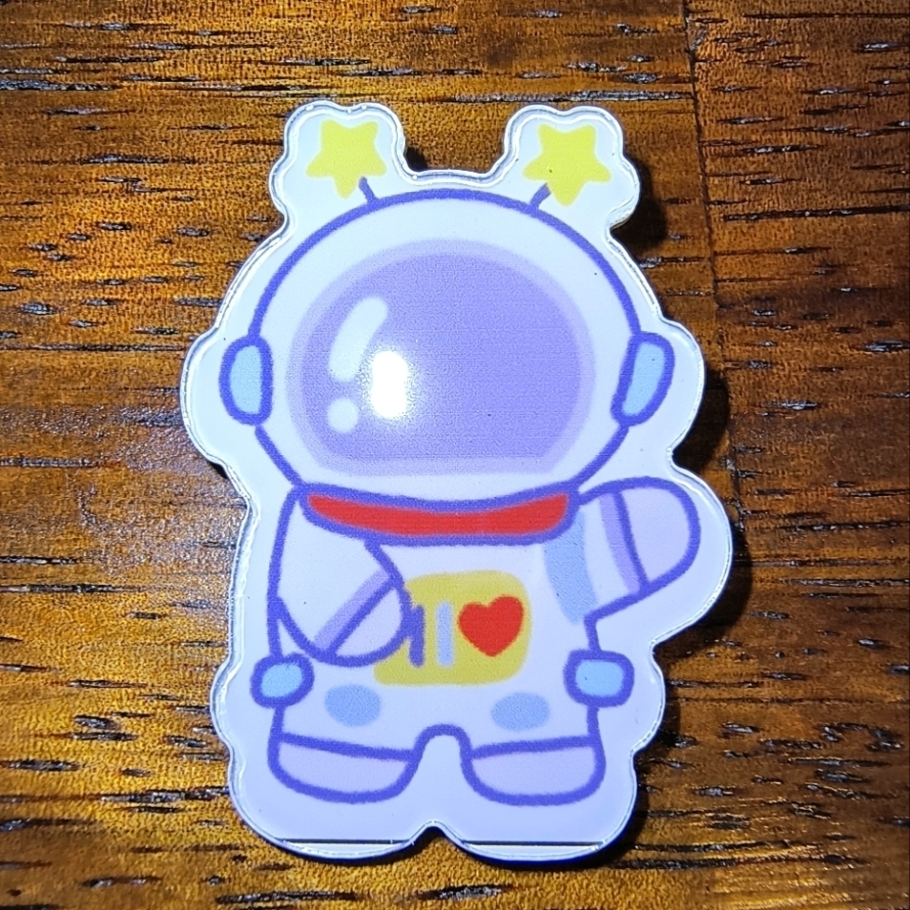 Cute Astronaut with Heart Boue Pin Jewelry